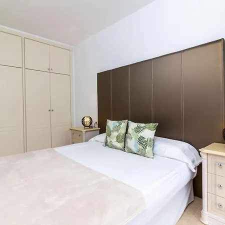 Apartment Homeforguest Apartamento En Olivia Sunset